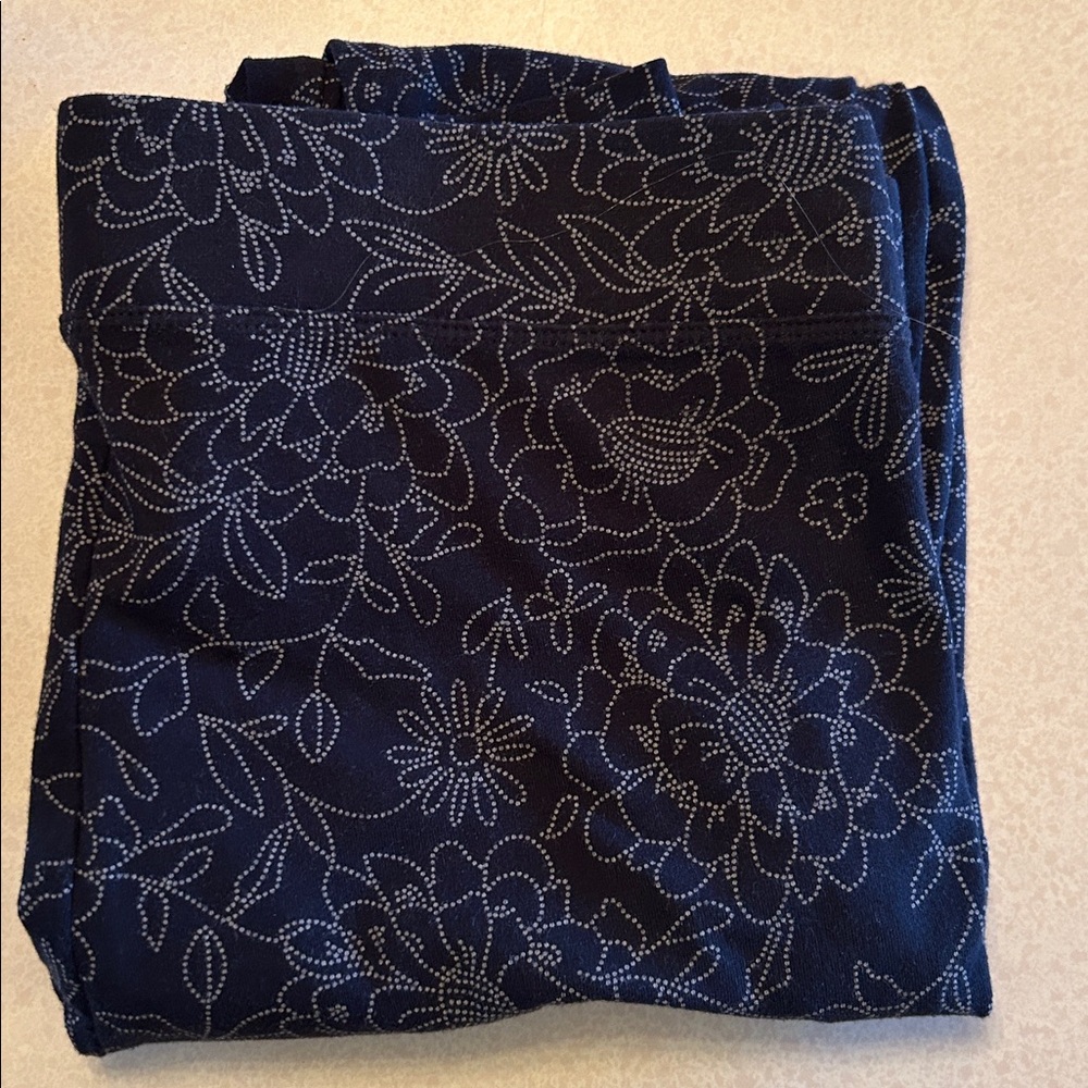 Sonoma Black and White Floral Leggings - Picture 3 of 5